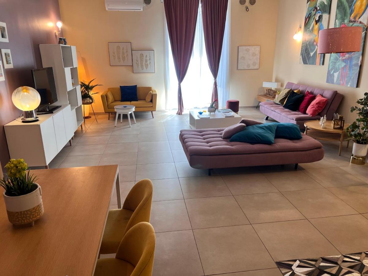 Zefia Home Катания Экстерьер фото